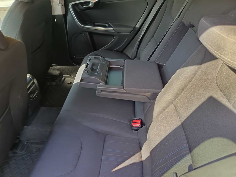 Masina Volvo V60