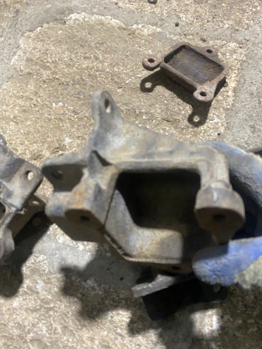 Запчасти на уаз, бөлшектер