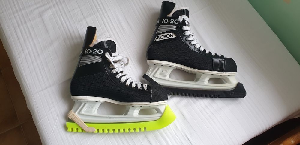 Продавам мъжки кънки за хокей на лед