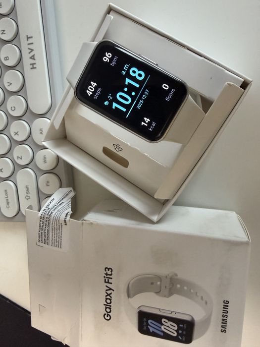Samsung Galaxy fit 3 smart band