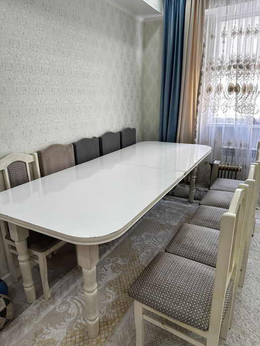 Стол сатылады Стулдарымен