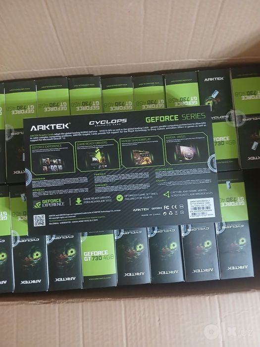 Продам абсолютно новую, запечатанную видеокарту Arktek GeForce GT730 н