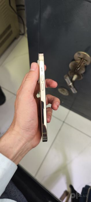 iphone 14 pro.  juda arzon