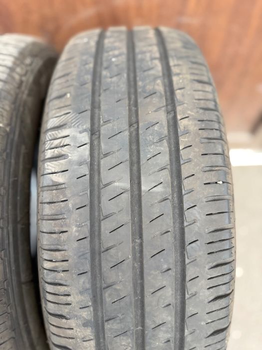 205 65 16C Hankook, dot 2023, in stare foarte buna