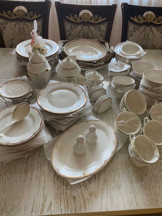 Продается сервиз