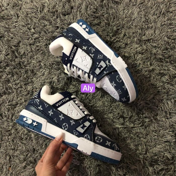 Adidasi dama și barbati