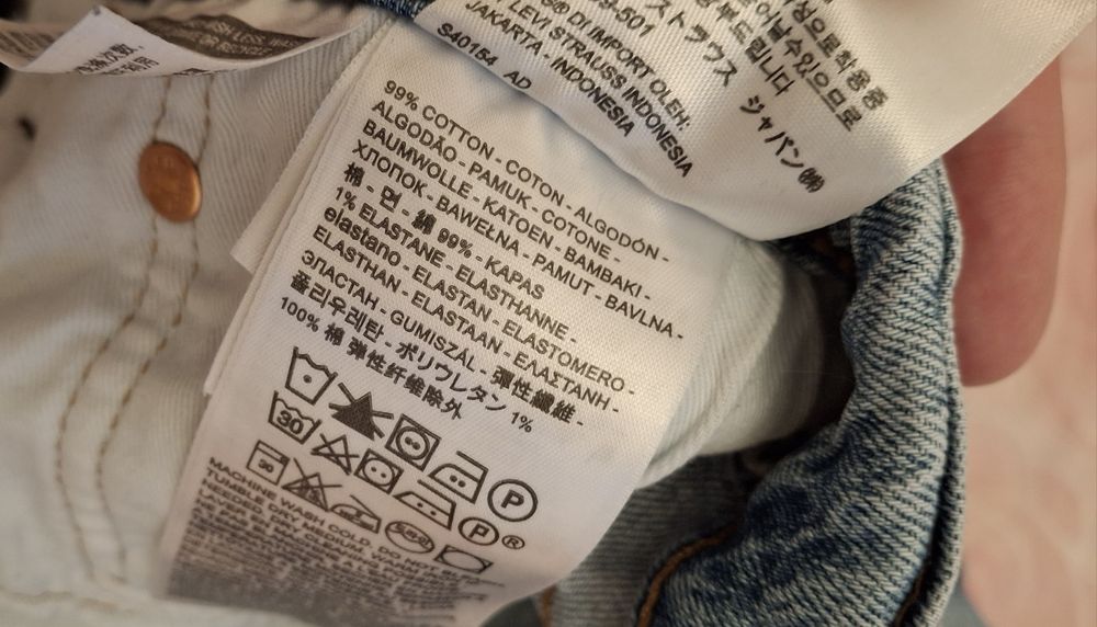 Blugi Levi's barbati