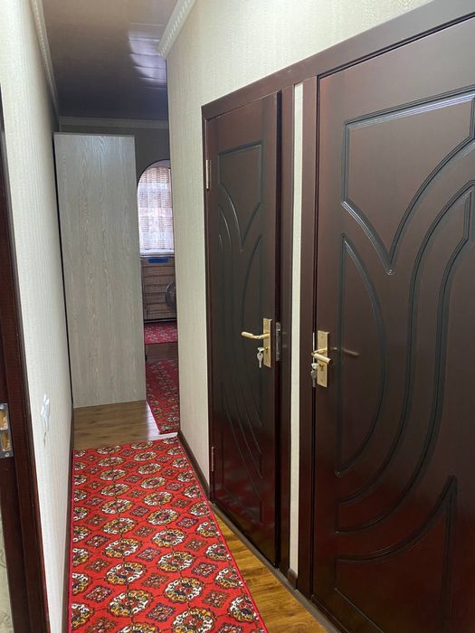 Продается своя 1 комнатная квартира переделанная в 2 в центре города