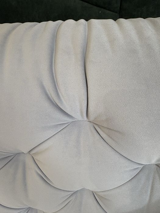 Продам диван в отличном состоянии.