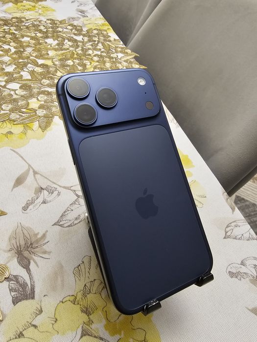 IPhone 17 Pro Max 256GB Blue