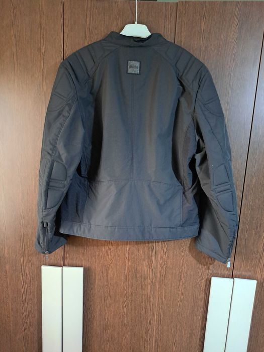 Vand geaca originala Hugo Boss