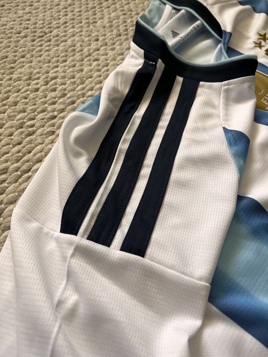 Argentina 26/27 Home Fan Version 
Preț: