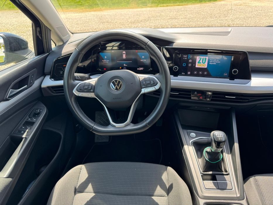 VOLKSWAGEN Golf 2021 — imagine 5