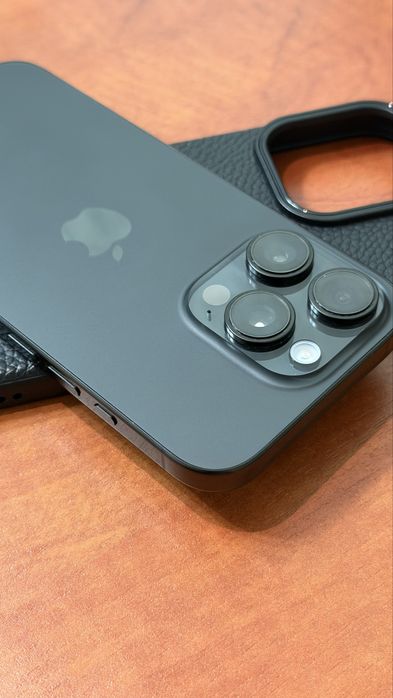 IPhone 16 pro Black