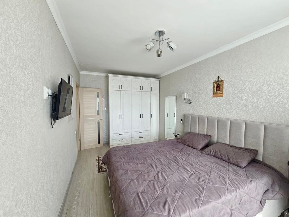 Продам 2 х комнатну квартиру