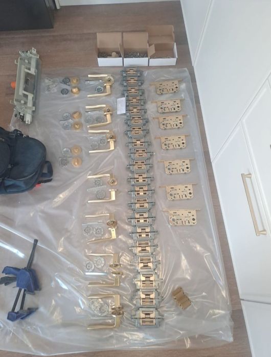 Установка дверей