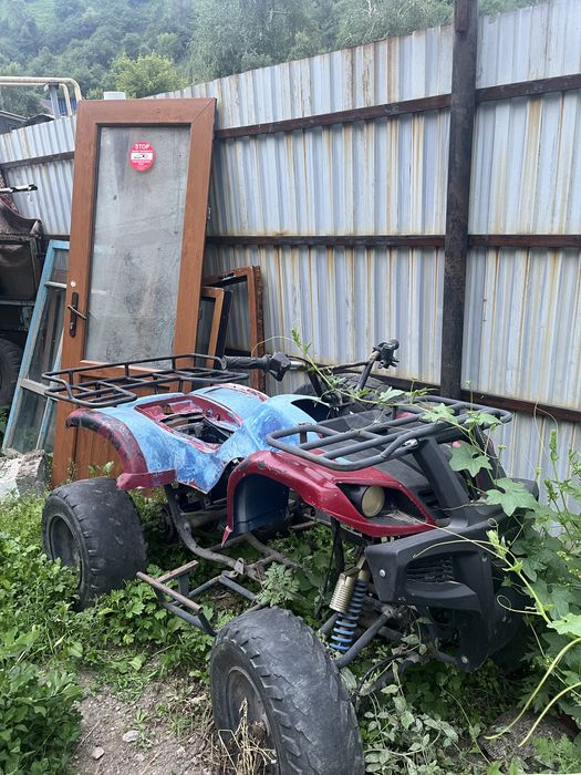 продаю каадроцикл ATV