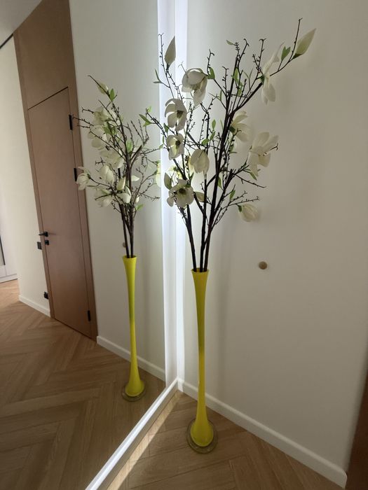 Продам вазу интерьерную стеклянную