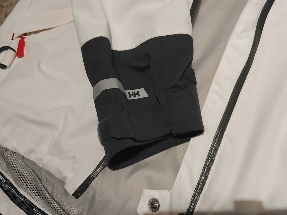яке Helly Hansen Salt