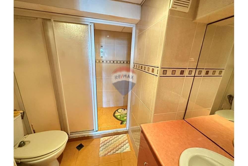 Продава се Двустаен апартамент в Варна, Бриз - 95 кв.м за 1264 €/кв.м - Снимка #5