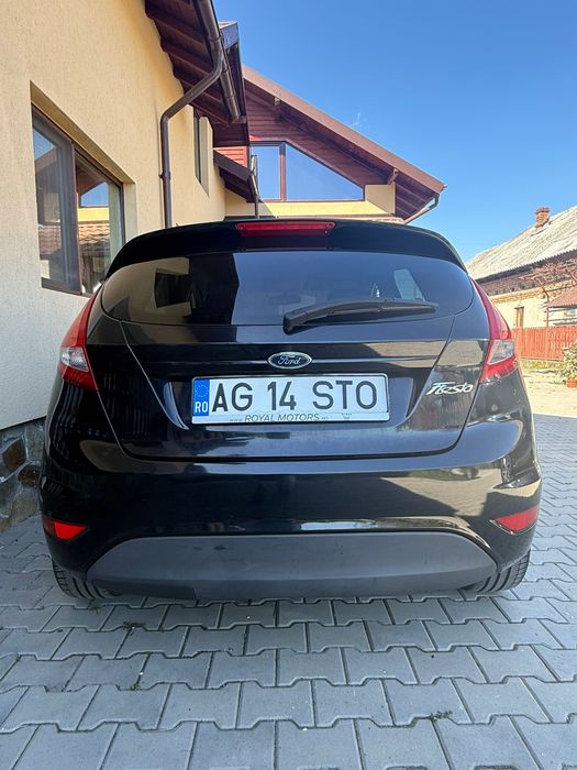 ~ Ford Fiesta 2010 ~ benzina ~ prim proprietar