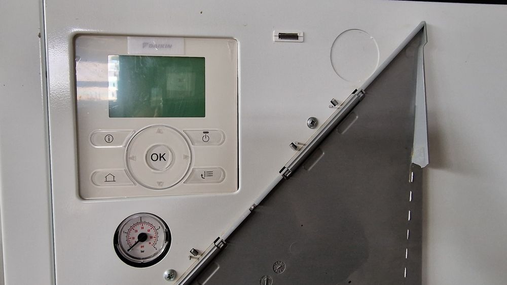 Daikin altherma 16kw термопомпа въздух-вода с бойлер 260л  дайкин 16кв