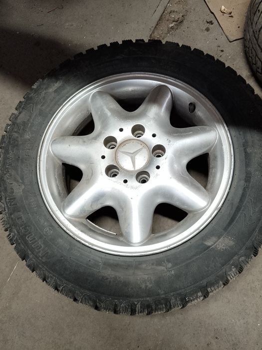 Комплект дисков с резиной