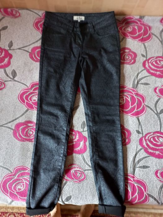 Продам брюки и спортивку