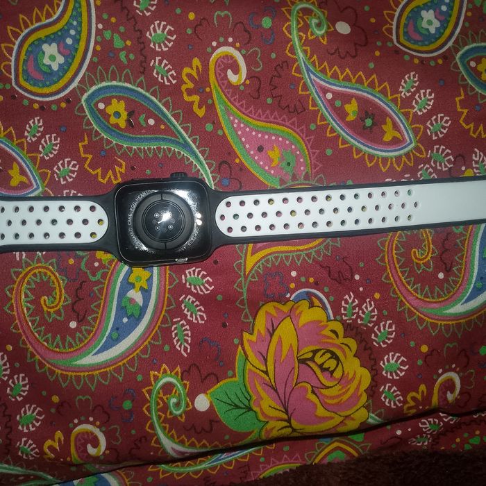 Сағат сатам за срочна