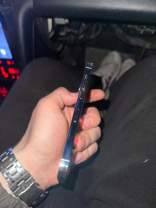 Айфон 14про акум 79%