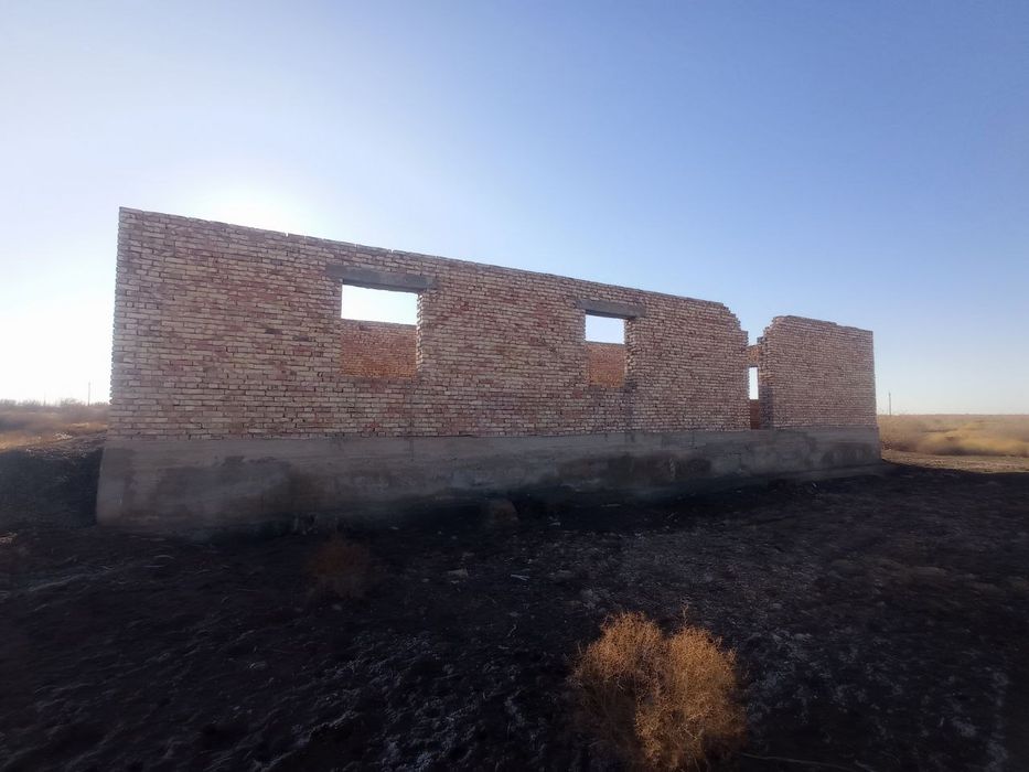 Бозатау районында имарат сатылады