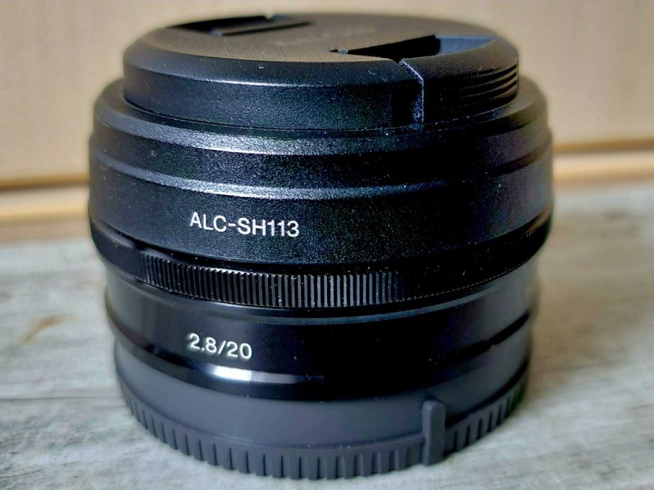 SONY E 20mm/F2.8