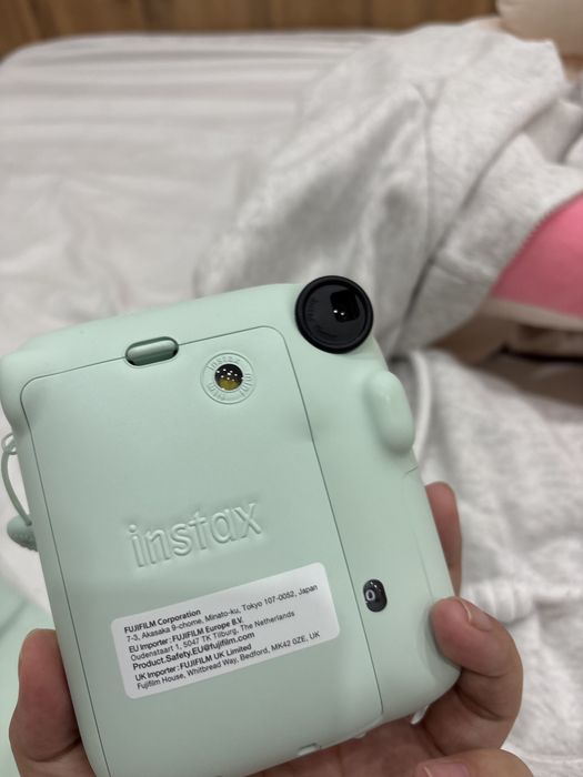 Продам инстакс. Instax mini 12