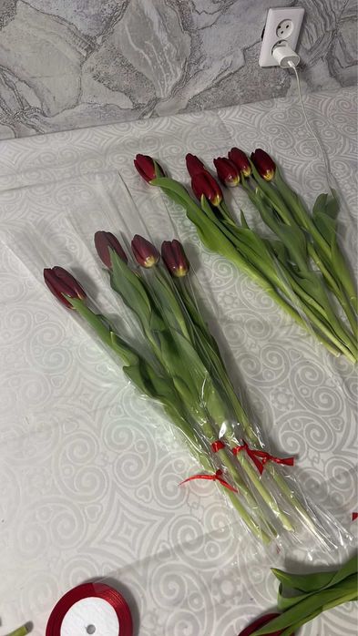 Свежие тюльпаны к 8 марта