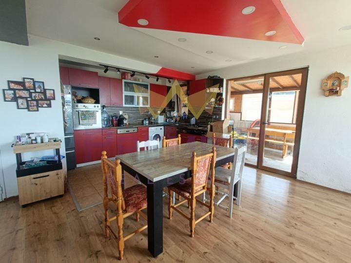 Продава се Къща в Свети Влас - 320 кв.м за 463 €/кв.м - Снимка #3