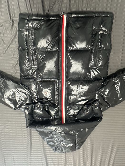Geaca moncler montebeliard