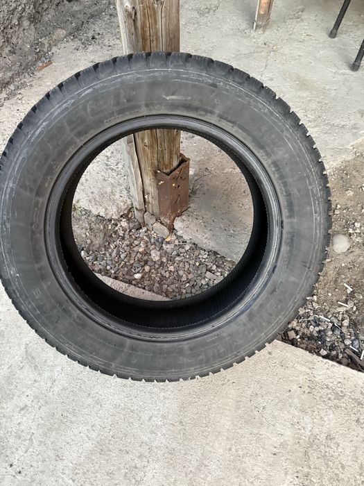 Продам зимние шины 4шт