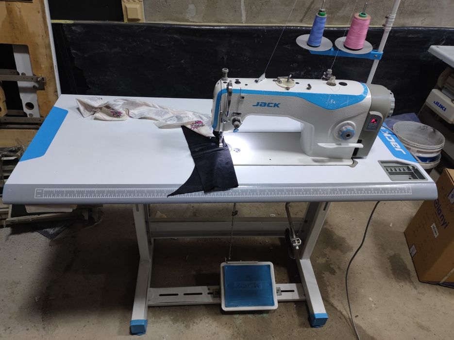 Jack F4  oʻrtacha xolatda sotiladi