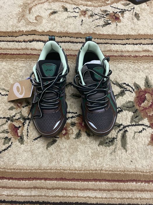 Кроссовки  Asics