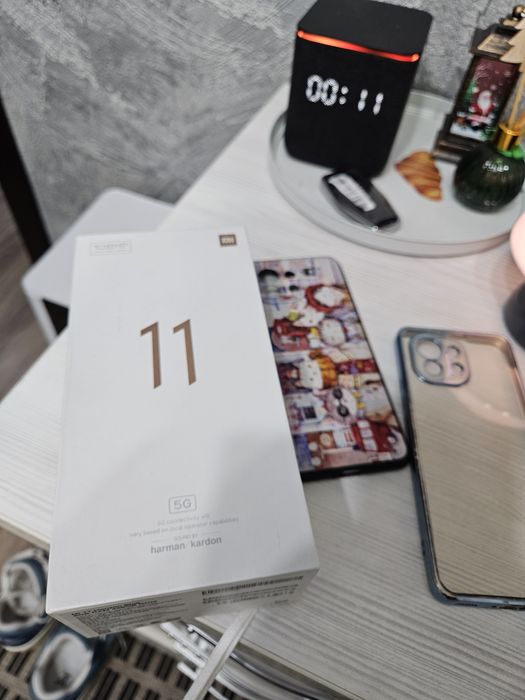 Xiaomi Mi 11 256гб.