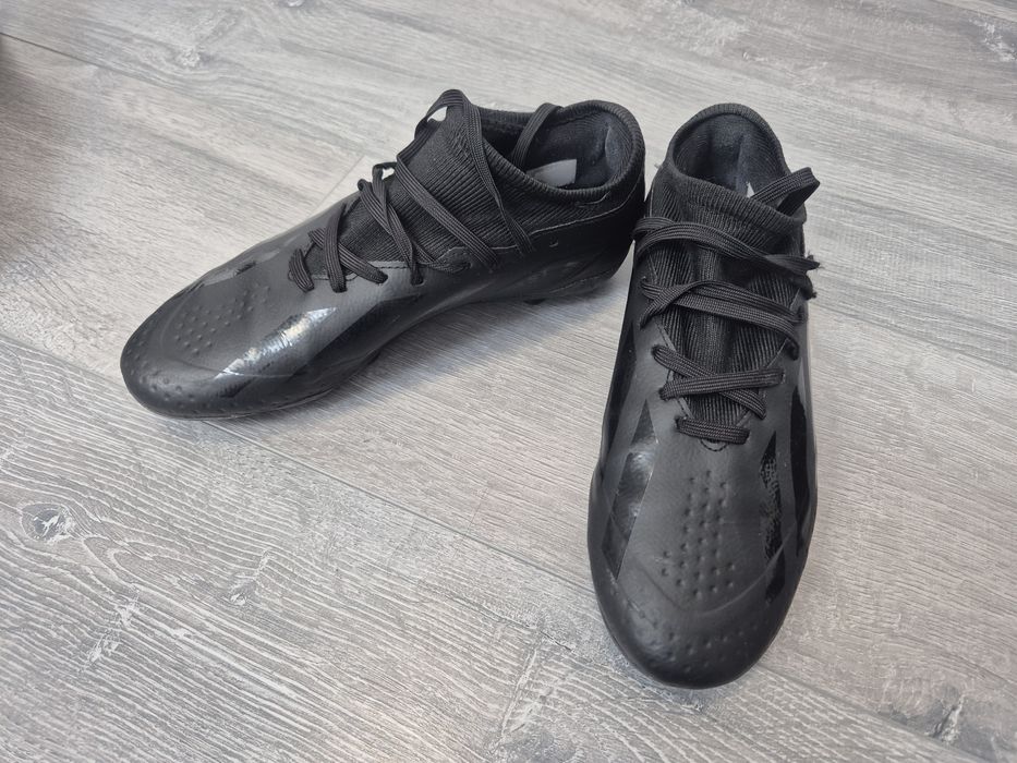 Ghete de  fotbal cu crampoane Adidas