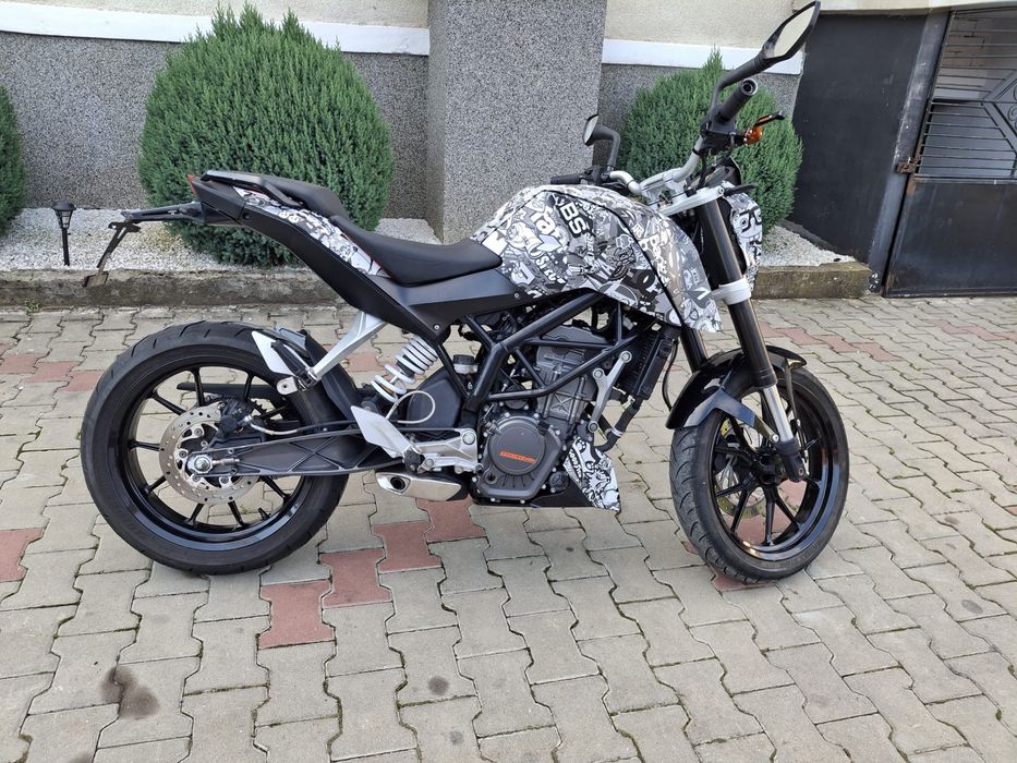 KTM DUKE 125 2016