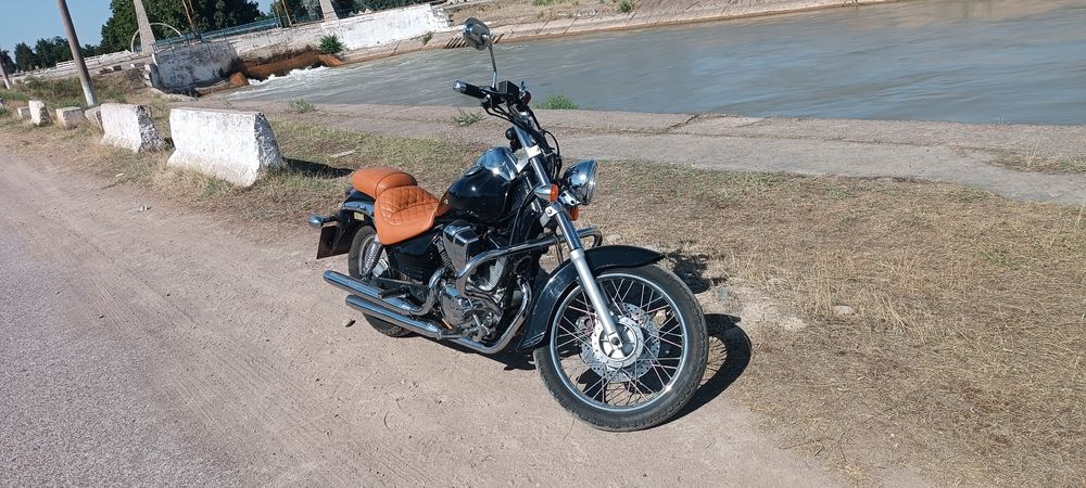 Продам мотоцикл LF250B