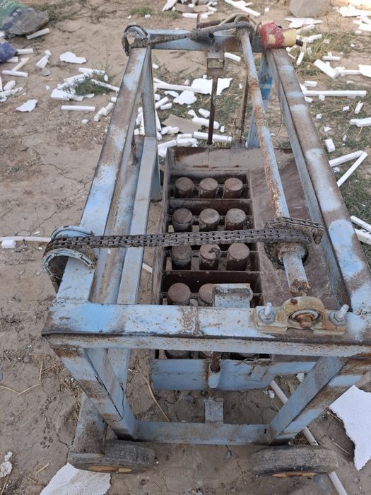 Станок для шлакоблок срочно продается