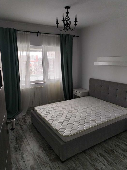 De vanzare apartament 4 camere Centrul Vechi
