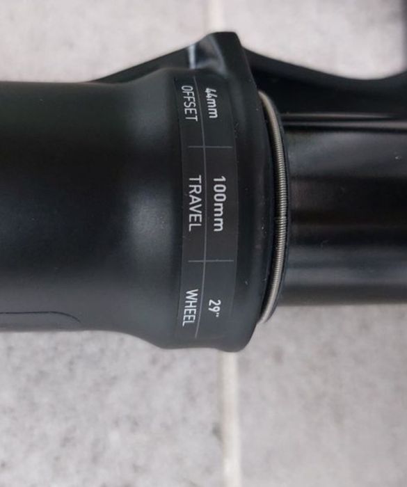 Нова вилка RockShox SID SL Ultimate 100mm Boost 29