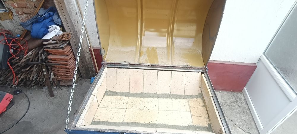 Grătar tip butoi
