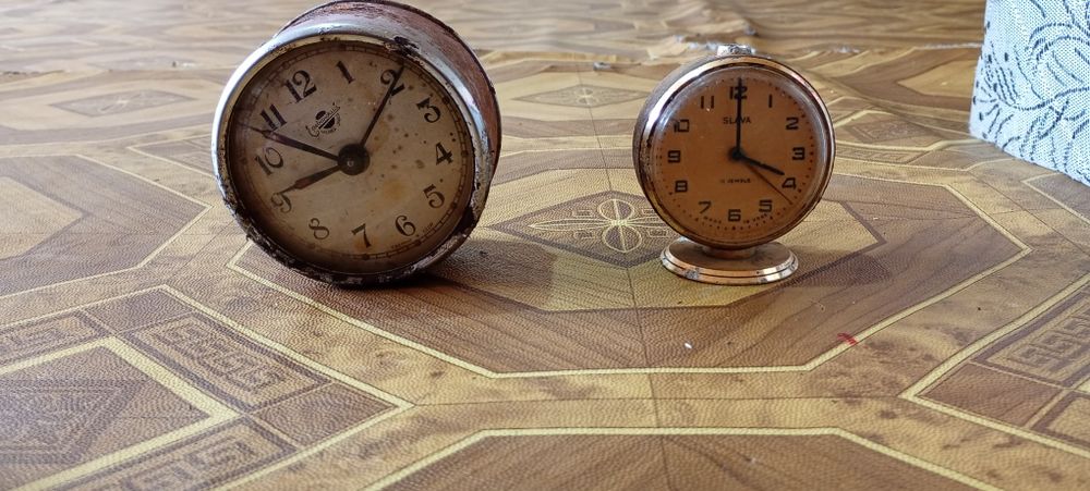 Старомодни часовници