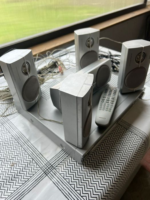 DVD плеер Philips