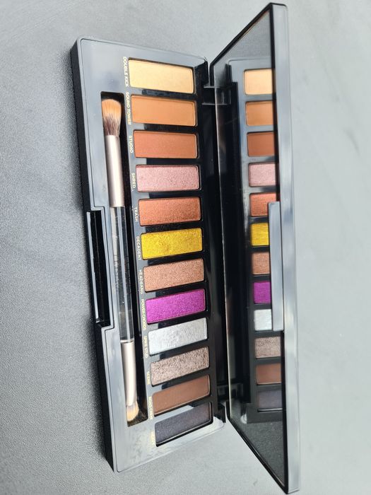 Trusă set machiaj Profesional Zoeva 15 piese ,Naked